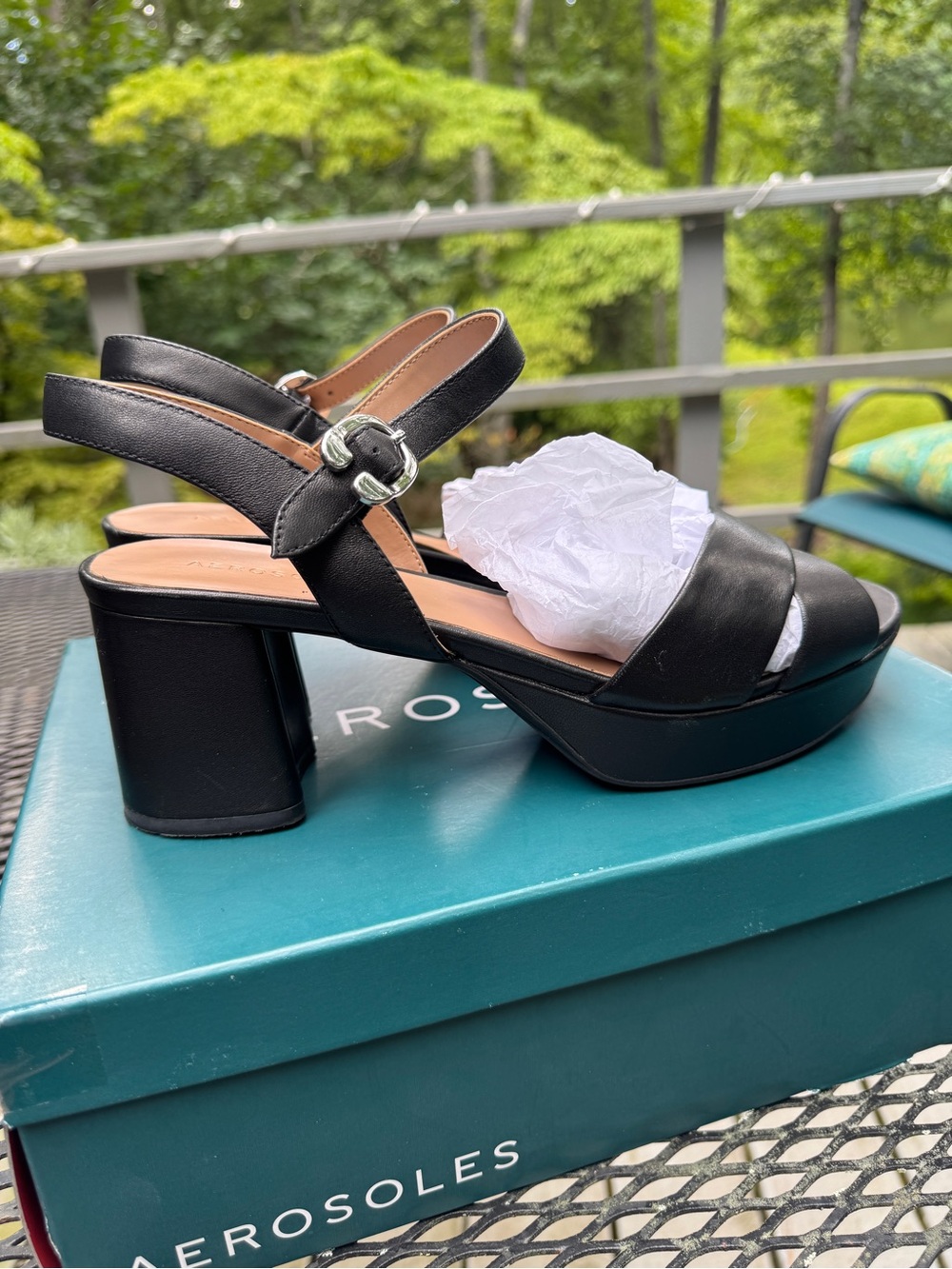 AEROSOLES Black Platform Block Heel Sandals with Buckle Strap Cosmos size 9